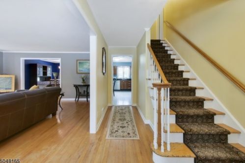 1050 Oak Ln, Plainfield, NJ 07060-3430