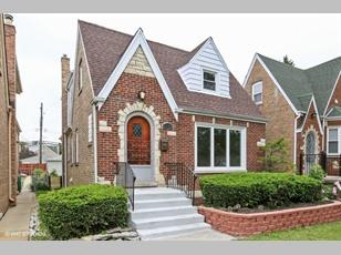 3121 Nottingham Ave, Chicago, IL 60634-4527