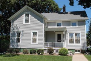 503 Exchange St, Geneseo, IL 61254-2107