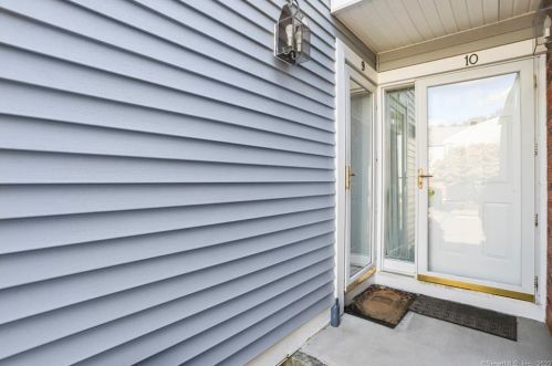 97 Norwalk Rd, Norwalk, CT 06850-4429