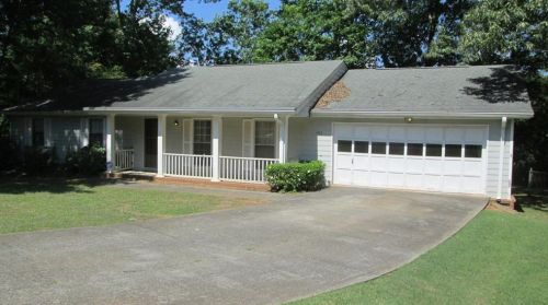 1407 Manchester Ct, Lilburn, GA 30047-2017