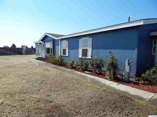 2416 Alvina St, Pasco, WA 99301-6435