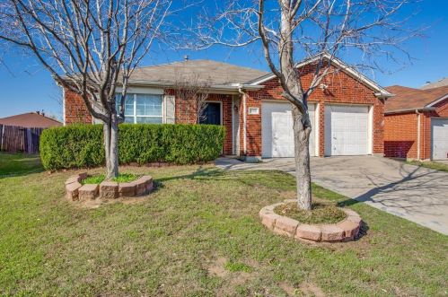 3008 Vicksburg Ln, Fort Worth, TX 76123-1629