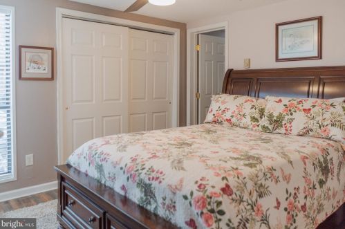 170 Oneida Trl, Hedgesville WV  25427-5248 exterior