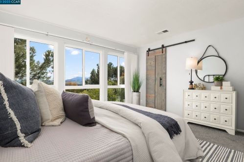 445 Ridgeview Dr, Concord CA  94523-1027 exterior