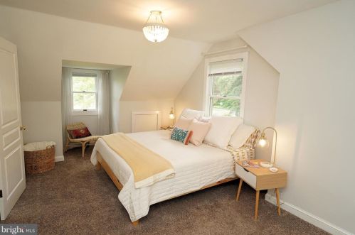 33 Wilder Ave, Princeton NJ  08540-0064 exterior