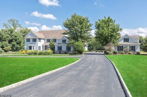 7 Doefield Rd, Califon, NJ 07830-4198