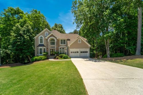 4582 Campenille Ct, Suwanee, GA 30024-3094