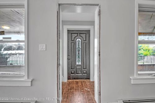 115 Hazlet Ave, Hazlet NJ  07730-1636 exterior