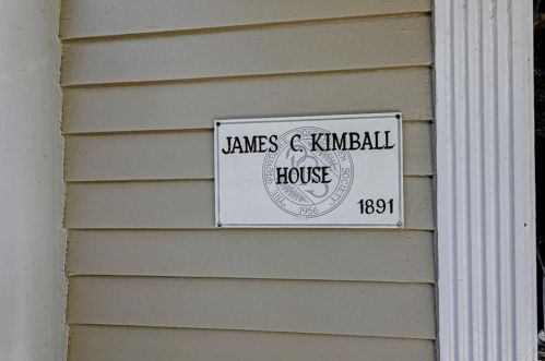 16 Montague St, Providence, RI 02906-2417