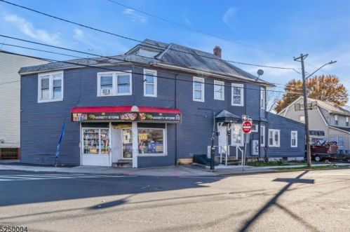 26 Mount Vernon Ave, Irvington, NJ 07111-3055