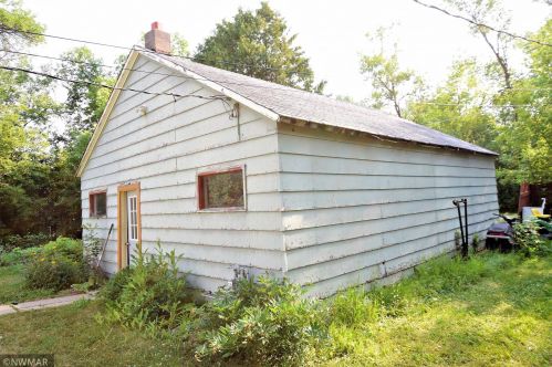 316 5th Ave, Hackett, MN 56623-2820