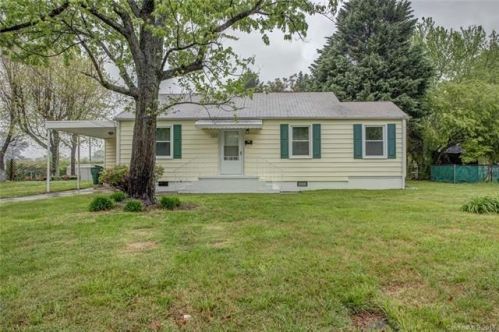 1302 Poston Cir, Gastonia, NC 28054-4636