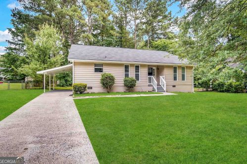 6695 Buckhurst Trl, Atlanta GA  30349-4505 exterior