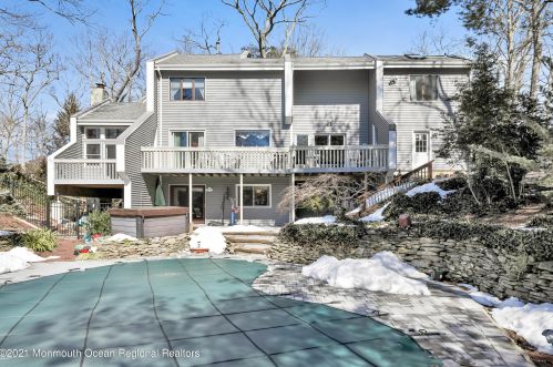 625 Oceanview Rd, Brielle, NJ 08730-1220
