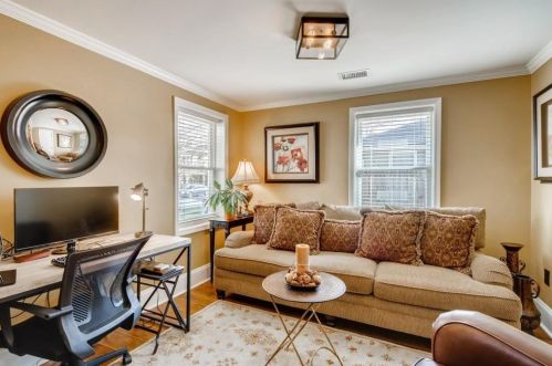 40 Hutchinson St, Atlanta GA  30307-2808 exterior