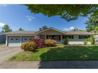 1525 Jeppesen Ave, Eugene, OR 97401-6522