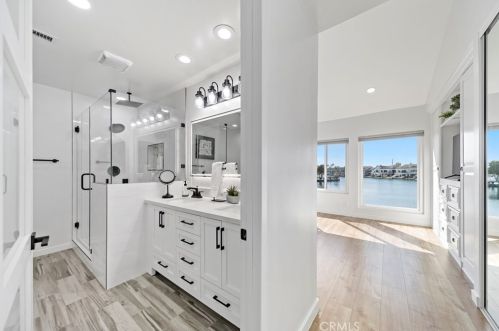 3605 Windspun Dr, Huntington Beach CA  92649-2016 exterior