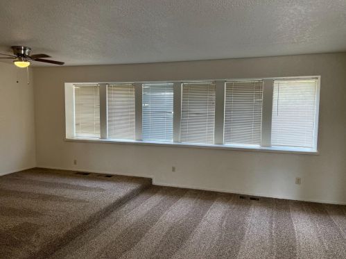 1405 Emigrant Way, Modesto, CA 95358-1305