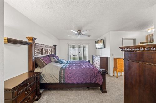 9479 Stirrup St, Riverside CA  92509-4960 exterior