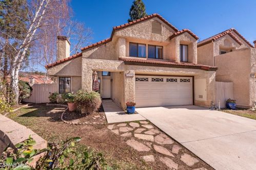 2216 Oak Haven Ave, Simi Valley, CA 93063-5020