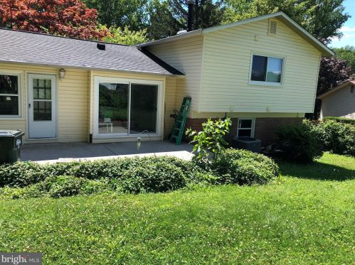 4409 Medford Dr, Annandale, VA 22003-5614