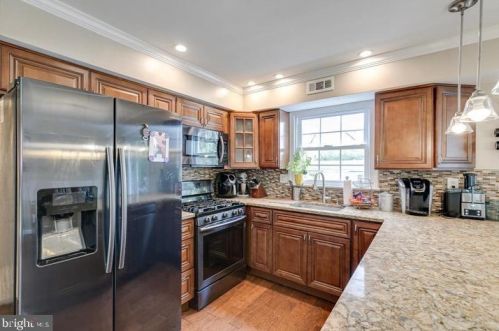 67 Argyle Ave, Blenheim NJ  08012-4564 exterior