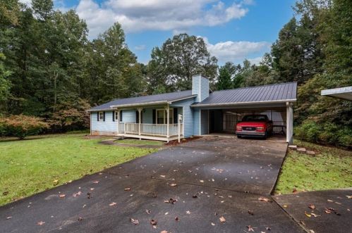 2128 Maddox Rd, Buford, GA 30519-4357