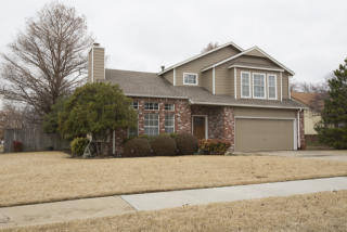613 Ridgeview Dr, Claremore, OK 74017-4838