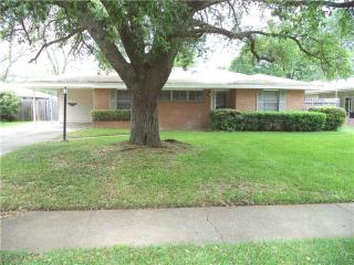 826 River Rd, Shreveport, LA 71105-2811