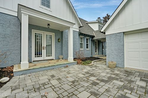618 Holly Hill Dr, Brielle, NJ 08730-1217