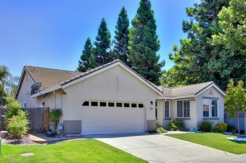 8400 Red Fox Way, Elk Grove, CA 95758-1311