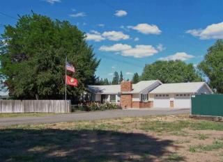 2401 6th St, Amber, WA 99004-2172