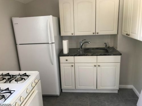 199 3rd Ave, Paterson NJ  07506-2355 exterior