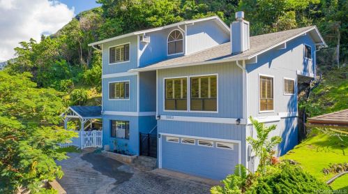 1883 Ala Noe Pl, Honolulu, HI 96819-1418