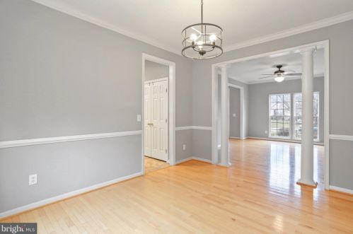 49 Pebble Beach Cir, Charles Town WV  25414-4061 exterior