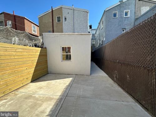 1512 4 St, Philadelphia PA 19147-6531 exterior