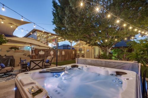 1521 Barclay Dr, Carrollton TX 75007-2836 exterior