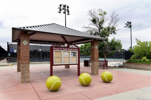 12887 Oregon Dr, Aurora CO 80012-5363 exterior