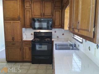 1360 White Oak St, Conyers, GA 30013-1642
