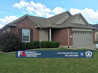 4890 Imperial Dr, Newburgh IN  47630-2424 exterior