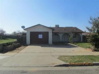 1308 Carrey Ave, Madera, CA 93638-3954
