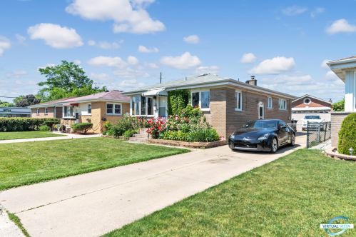 4408 Oriole Ave, Chicago, IL 60706-4511