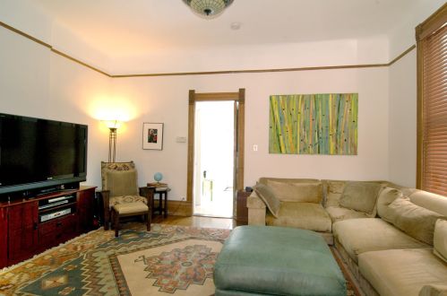 455 Roslyn Pl, Chicago IL  60614-2713 exterior