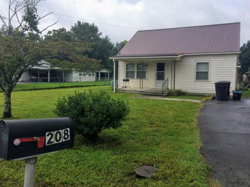 208 Roosevelt St, Tullahoma, TN 37388-2680