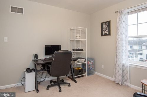 600 Fox Ridge Ln, Lebanon PA 17042-7692 exterior