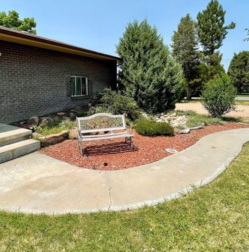 1257 27th Ln, Pueblo, CO 81006-9723