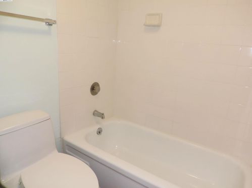 19100 Crest Ave, Hayward CA  94546-2837 exterior