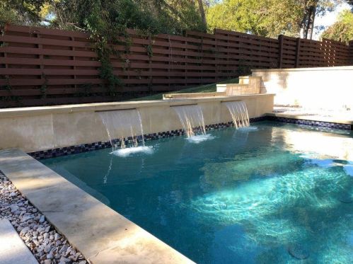 9562 Ash Creek Dr, Dallas TX  75228-3770 exterior