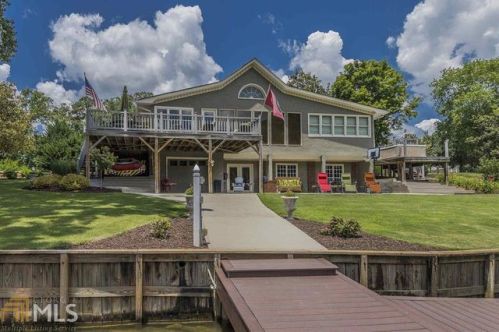 1220 Sunset Blf, Reynolds Plantation, GA 30642-3247